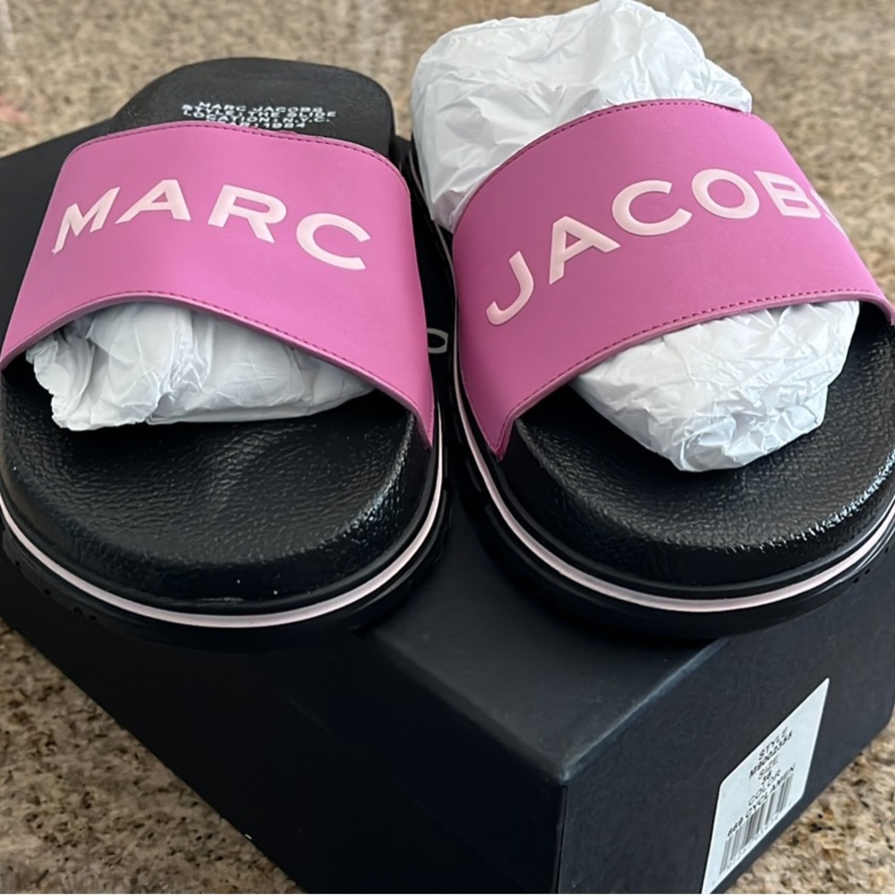 Brand new Pink Marc Jacobs slides